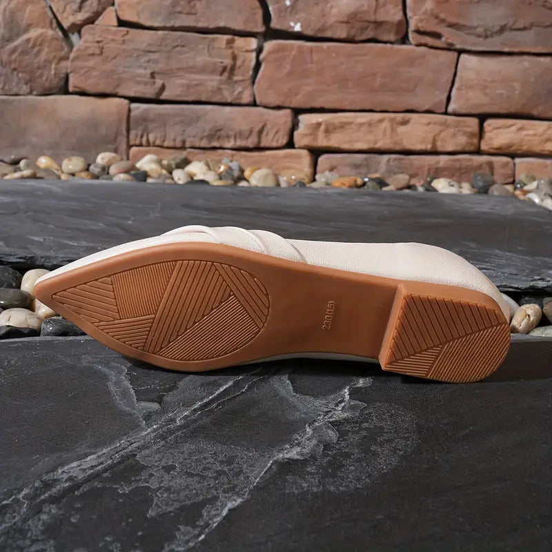 Crema Silhouette Elegants